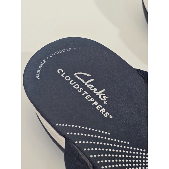 CLARKS Women's 9 Arla Kaylie‎ 2 Fabric Thong Flip Flop Beach Pool Sandals Navy - Picture 8 of 11